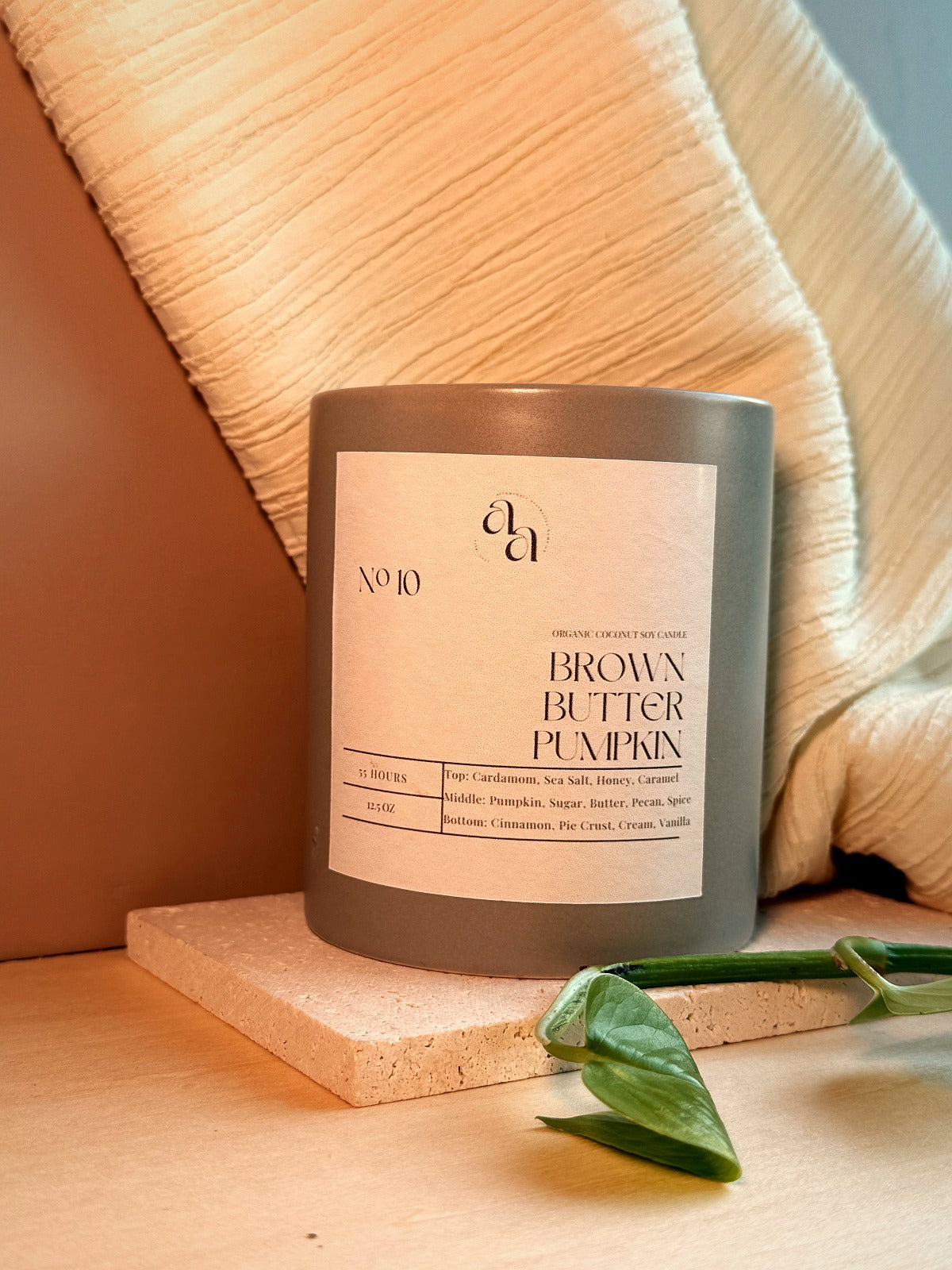 Hand-Poured Coconut Soy Wooden Wick Candle — Brown Butter Pumpkin